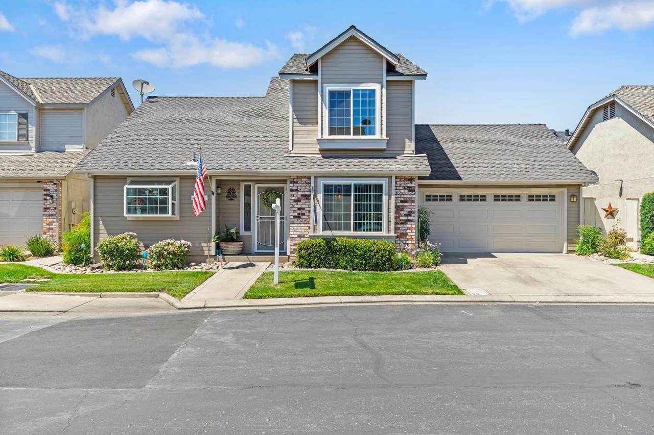 2821 Field Stone Street - Photo 1