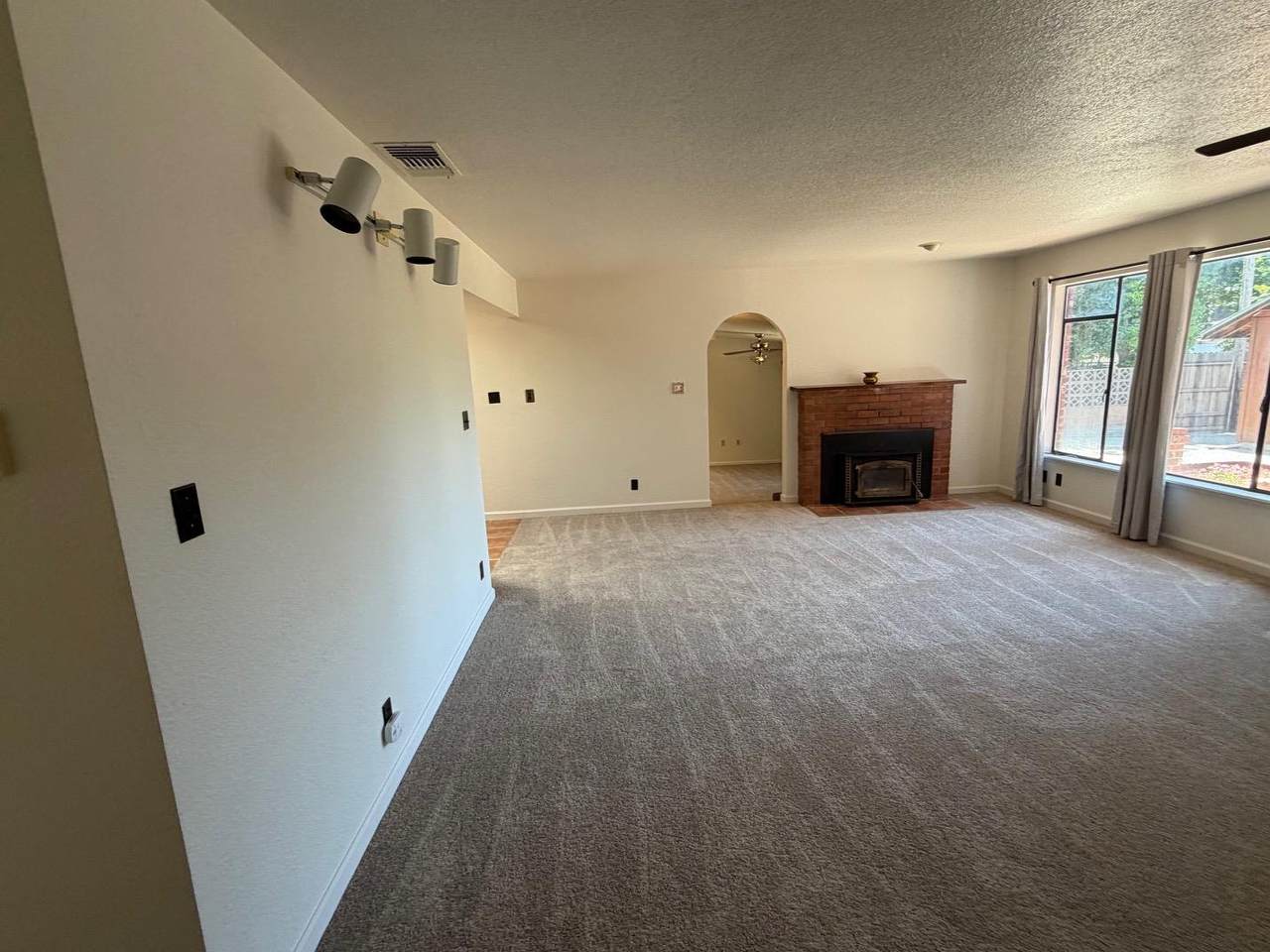 https://bt-photos.global.ssl.fastly.net/sacramento/1280_boomver_1_561187405-2.jpg