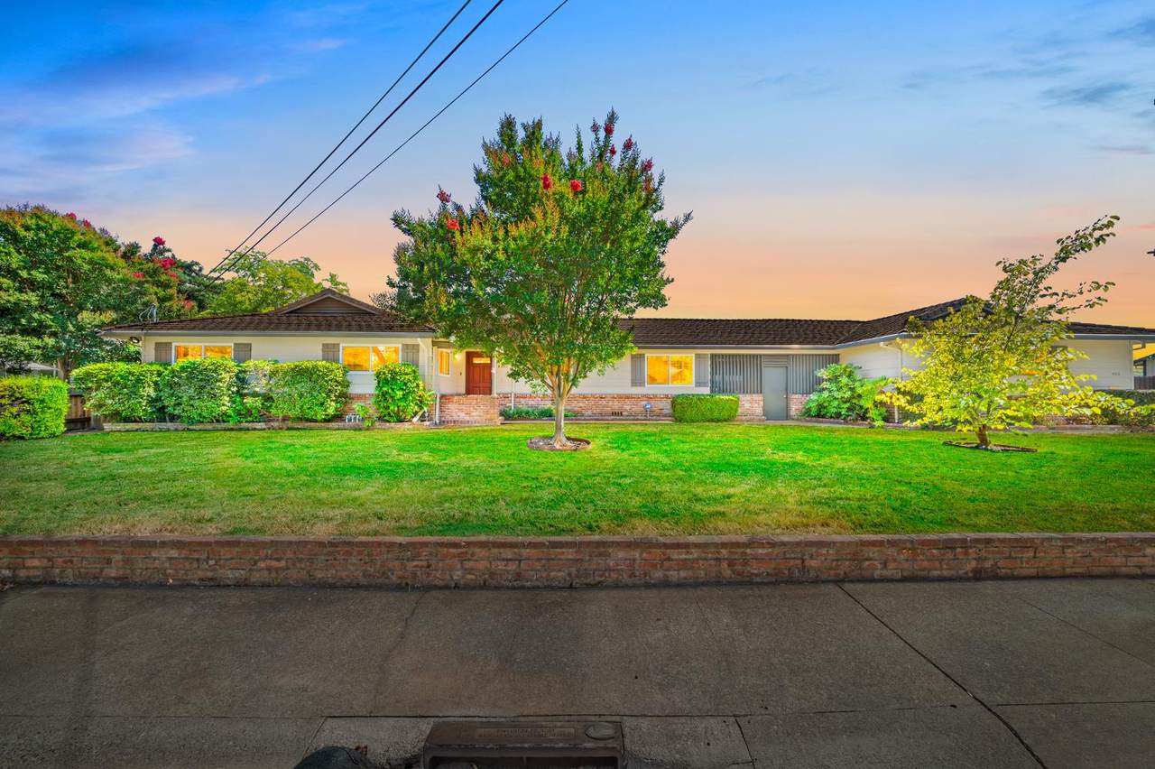 https://bt-photos.global.ssl.fastly.net/sacramento/1280_boomver_1_561187441-2.jpg