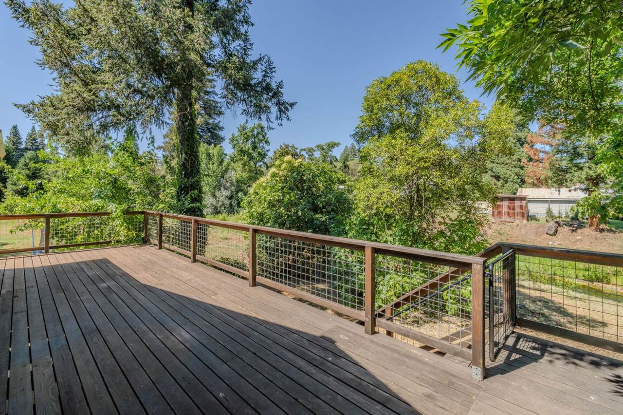 https://bt-photos.global.ssl.fastly.net/sacramento/1280_boomver_1_561187589-2.jpg