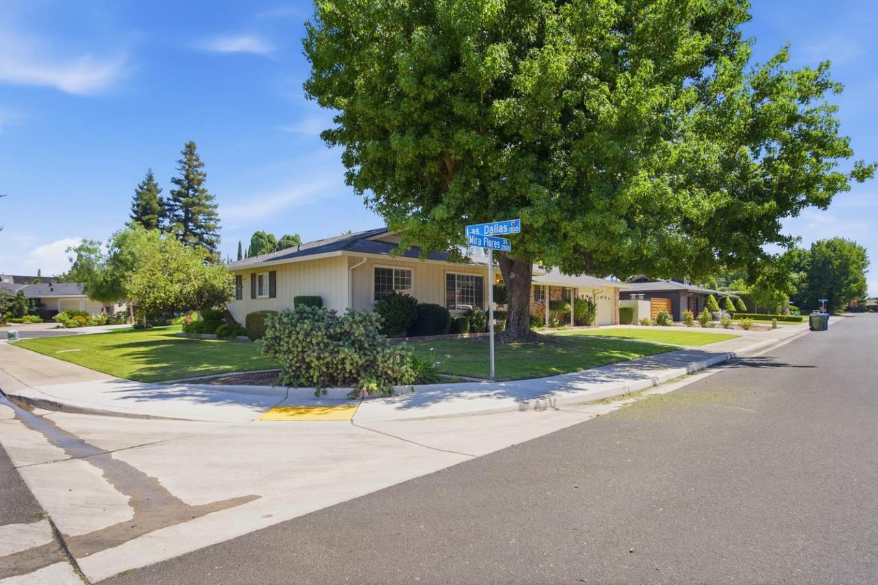 https://bt-photos.global.ssl.fastly.net/sacramento/1280_boomver_1_561187672-2.jpg