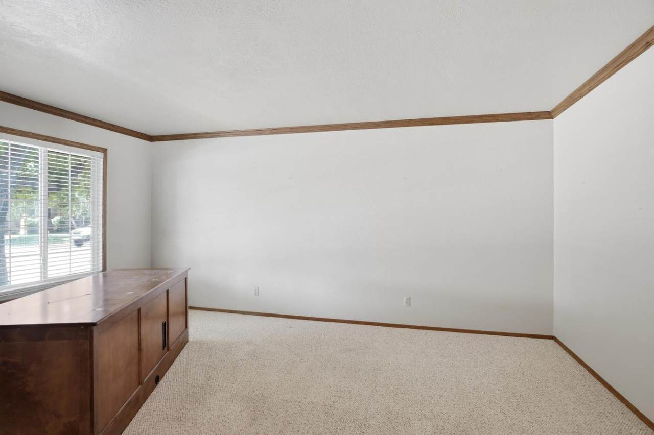 https://bt-photos.global.ssl.fastly.net/sacramento/1280_boomver_1_561187672-2.jpg