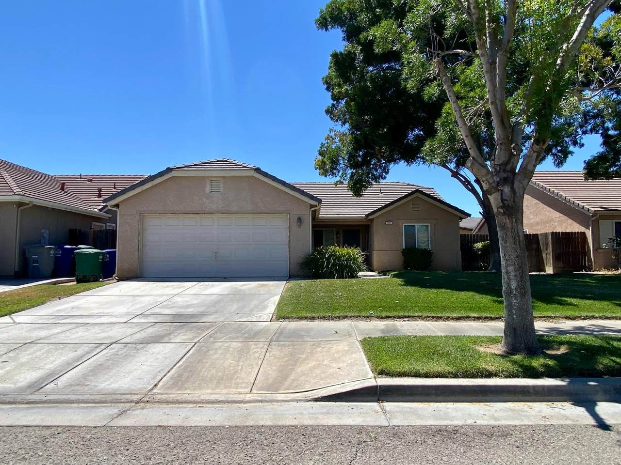 531 Fairmont Drive - Photo 1