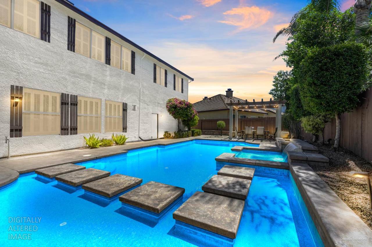 https://bt-photos.global.ssl.fastly.net/sacramento/1280_boomver_1_561187866-2.jpg