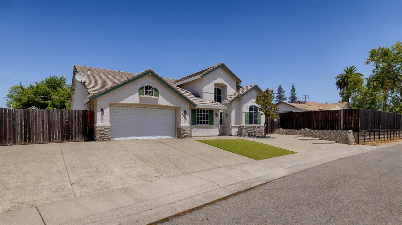 8583 Almond Bluff Court - Photo 1