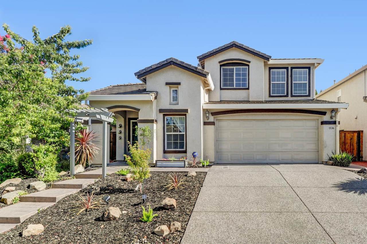 1536 Dreamy Way - Photo 1