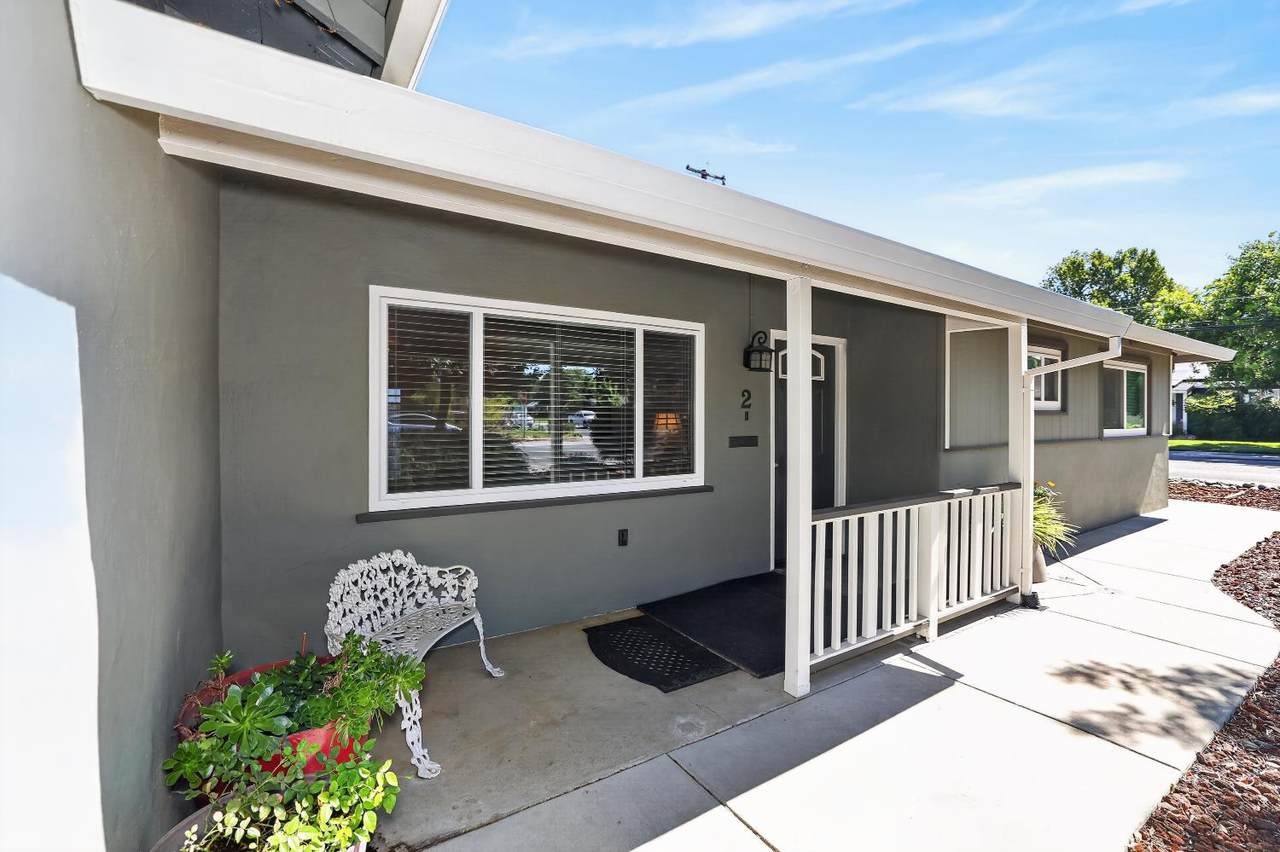 https://bt-photos.global.ssl.fastly.net/sacramento/1280_boomver_1_561187957-2.jpg