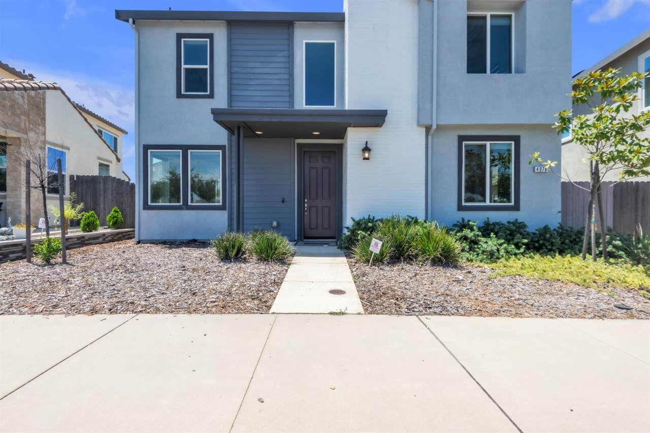 4078 Mackerricher Way - Photo 1