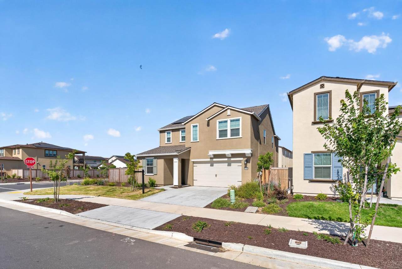 https://bt-photos.global.ssl.fastly.net/sacramento/1280_boomver_1_561188053-2.jpg