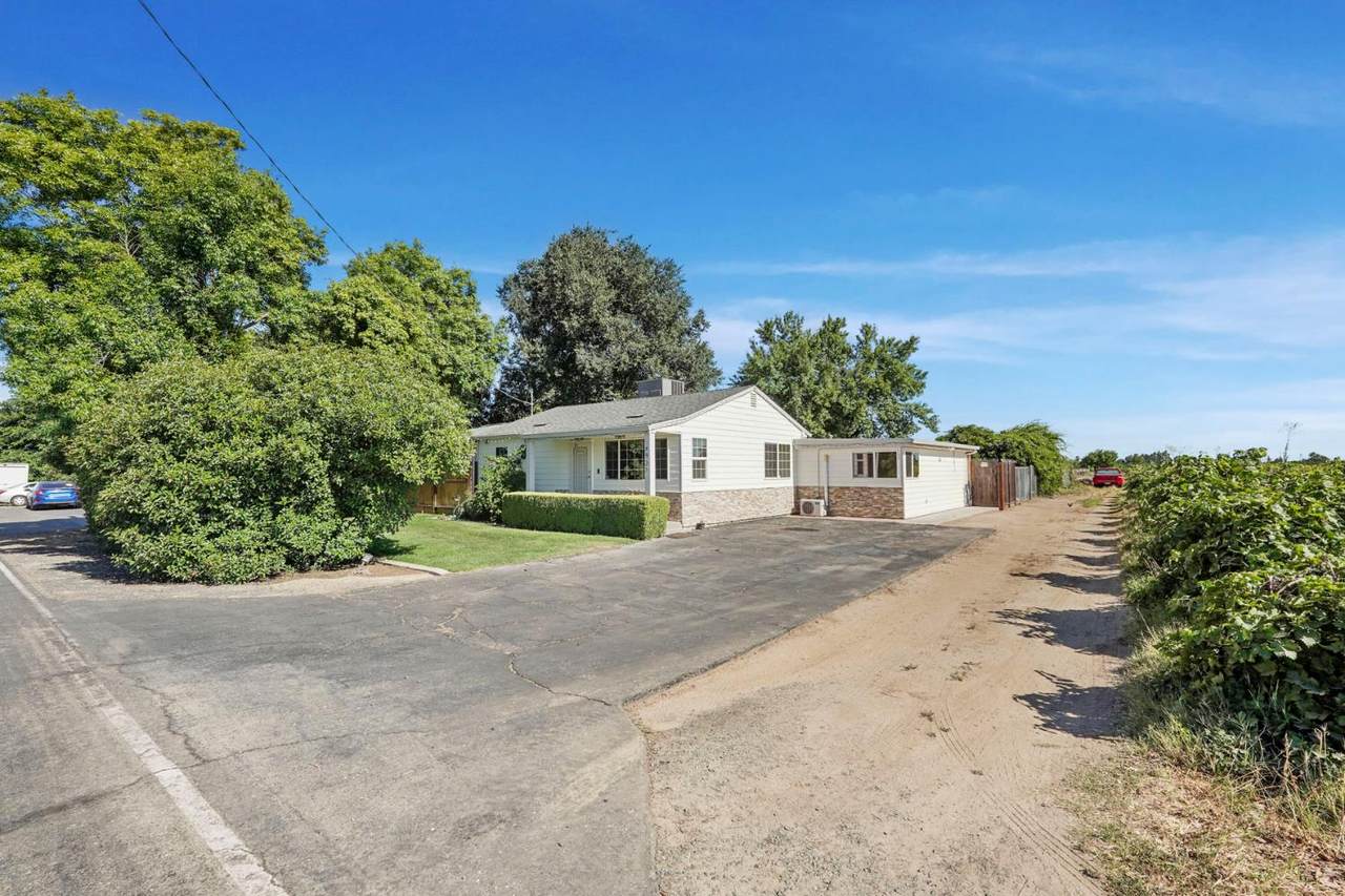 4921 Hogan Lane - Photo 1