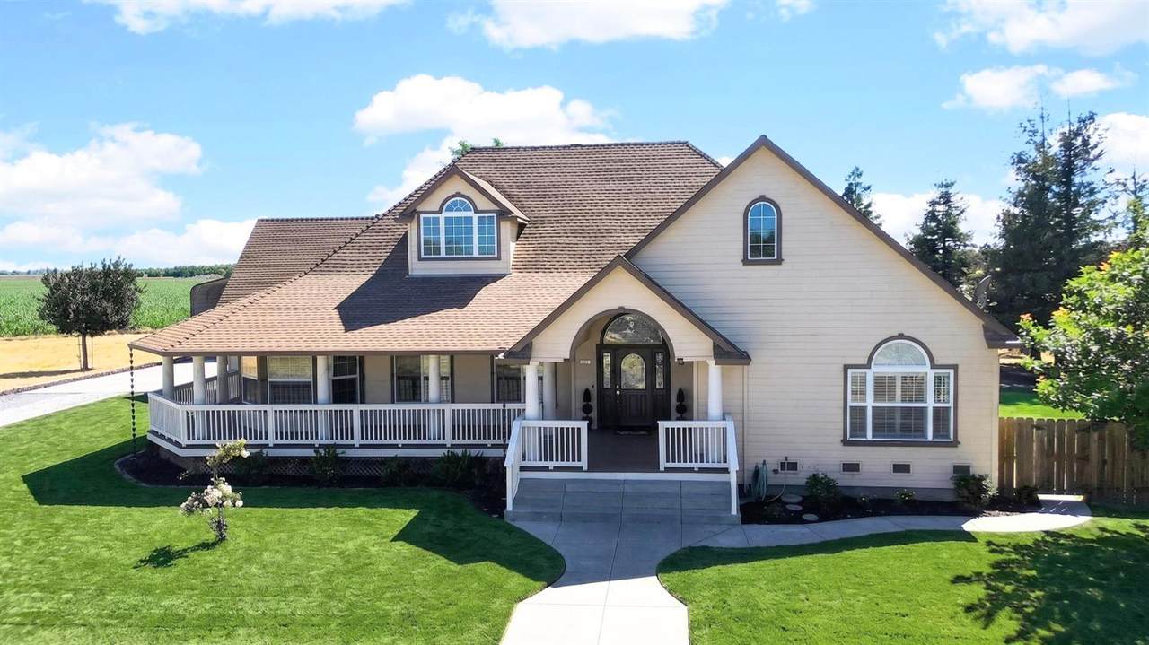8961 Berkeley Way - Photo 1