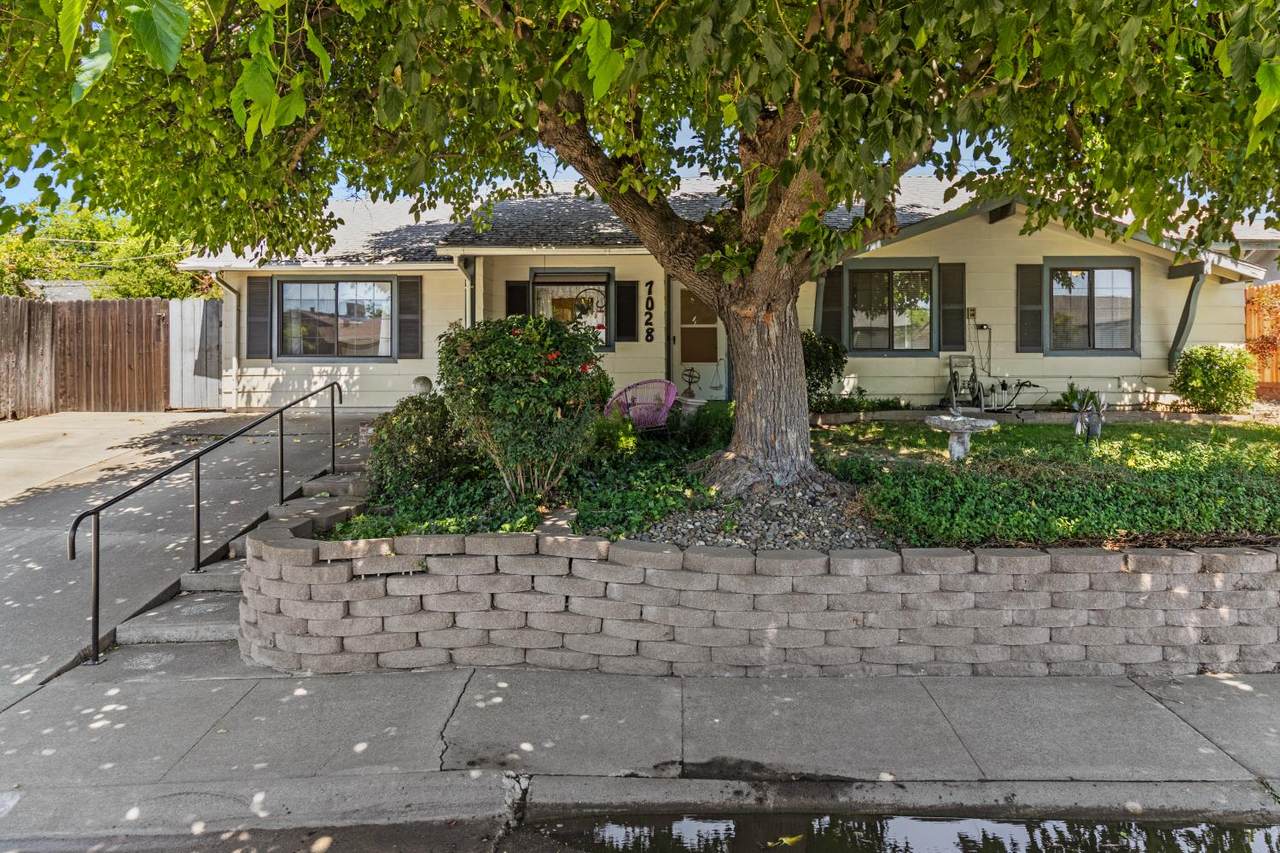 7028 Bismarck Drive - Photo 1