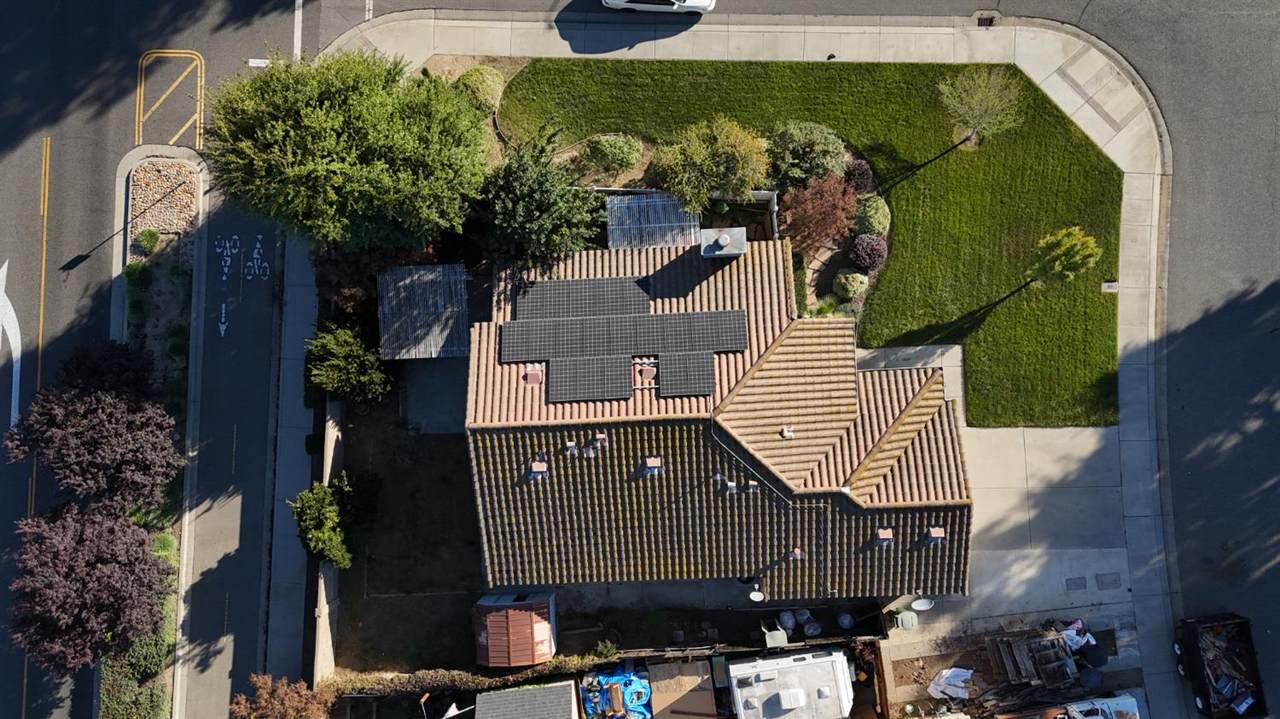 https://bt-photos.global.ssl.fastly.net/sacramento/1280_boomver_1_561188336-2.jpg