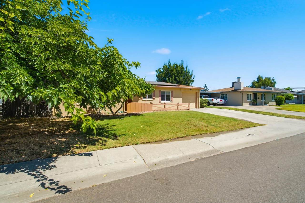 https://bt-photos.global.ssl.fastly.net/sacramento/1280_boomver_1_561188351-2.jpg