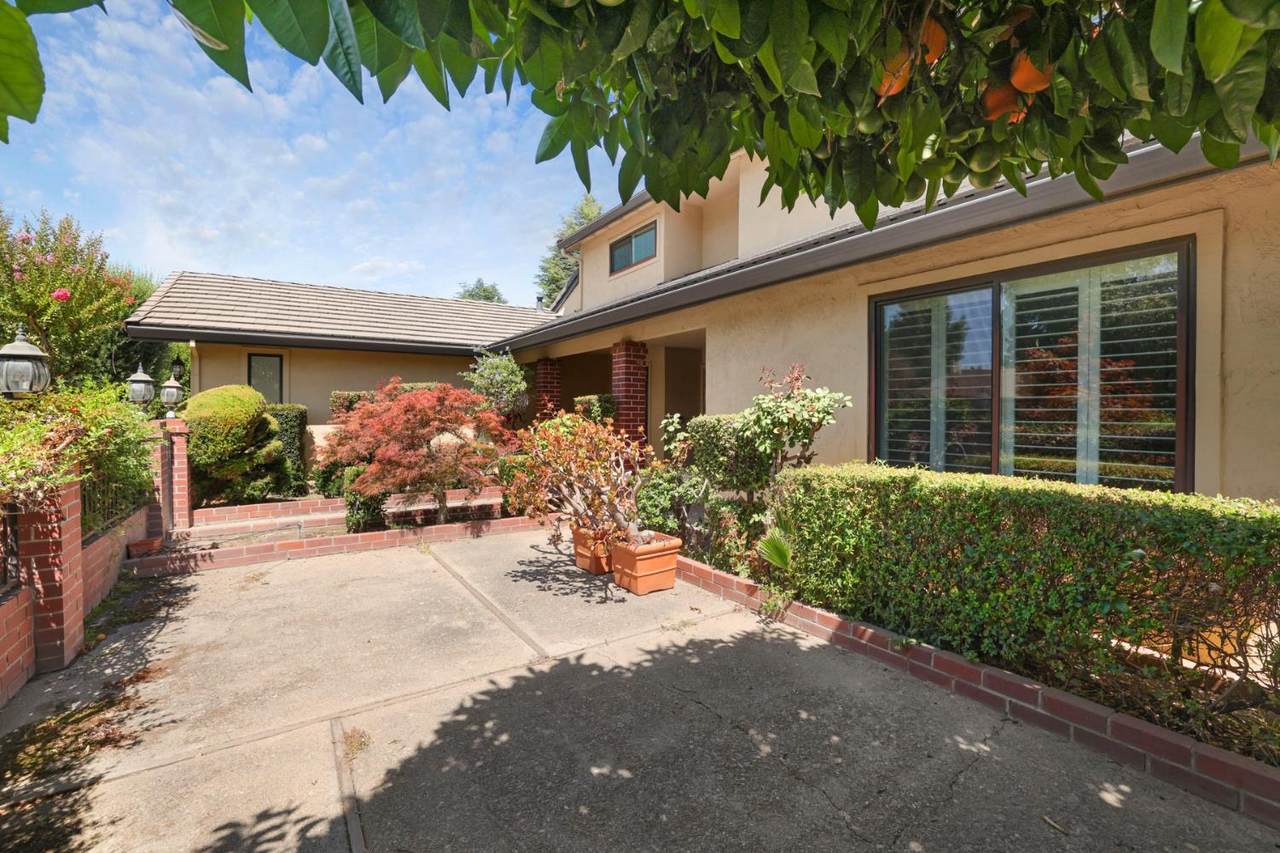https://bt-photos.global.ssl.fastly.net/sacramento/1280_boomver_1_561188409-2.jpg