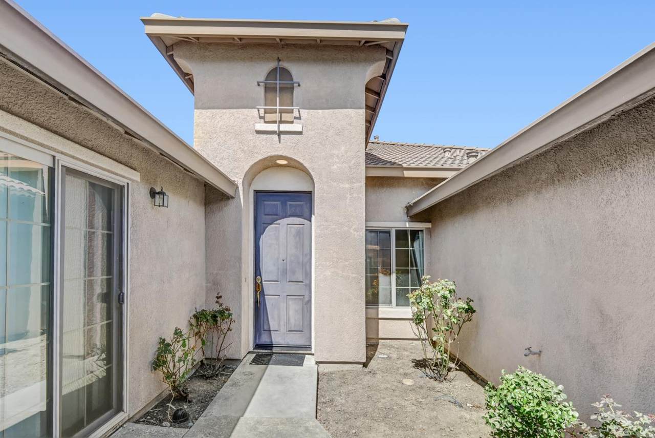 https://bt-photos.global.ssl.fastly.net/sacramento/1280_boomver_1_561188553-2.jpg