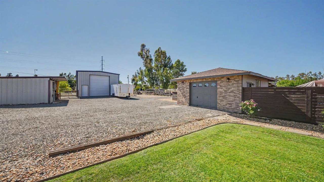 https://bt-photos.global.ssl.fastly.net/sacramento/1280_boomver_1_561189076-2.jpg
