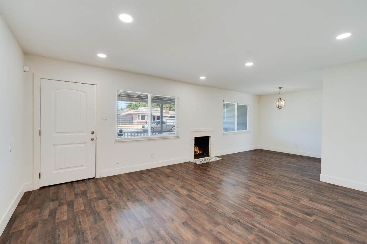 https://bt-photos.global.ssl.fastly.net/sacramento/1280_boomver_1_561190489-2.jpg