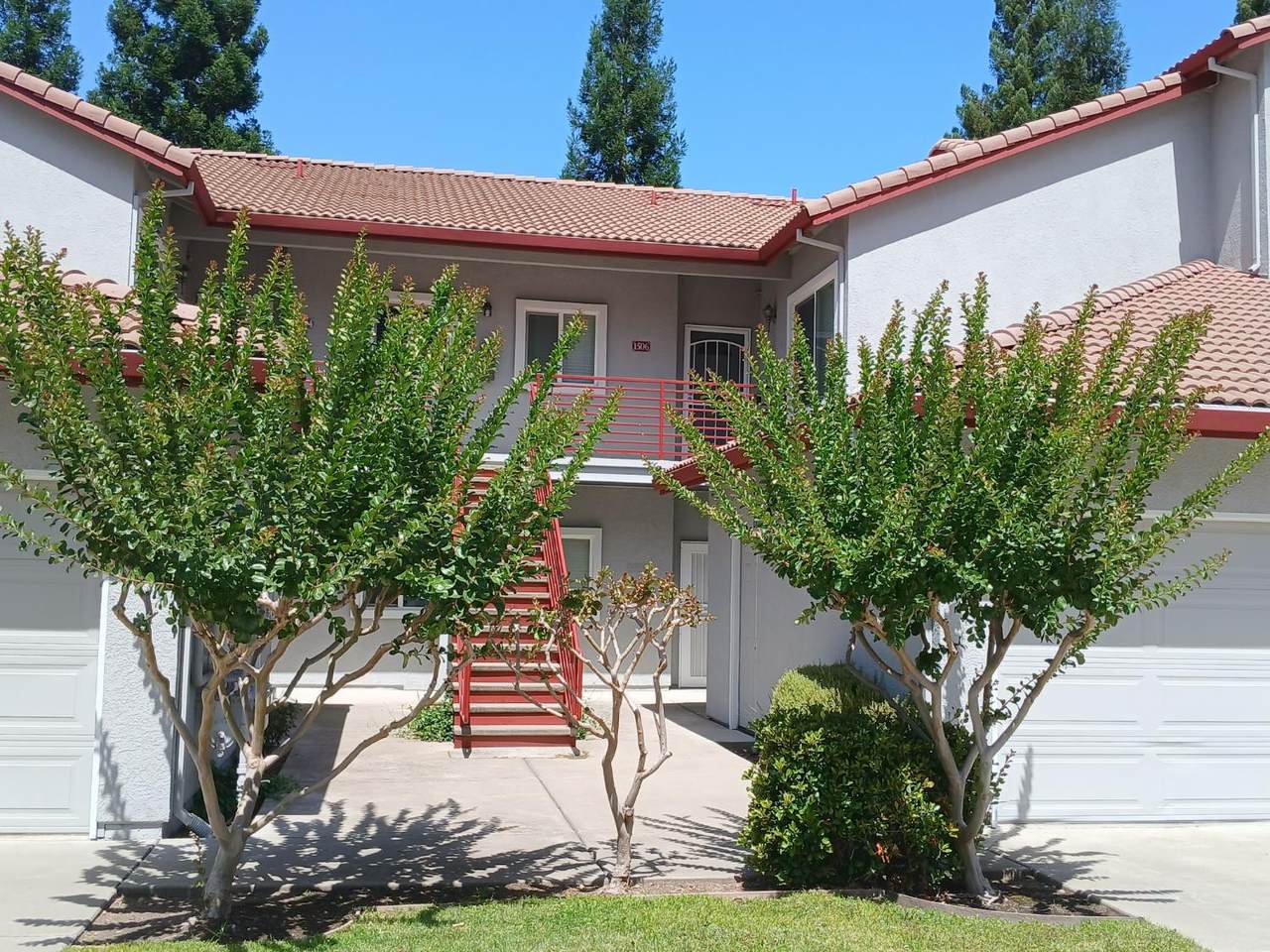 4930 Dover Lane - Photo 1