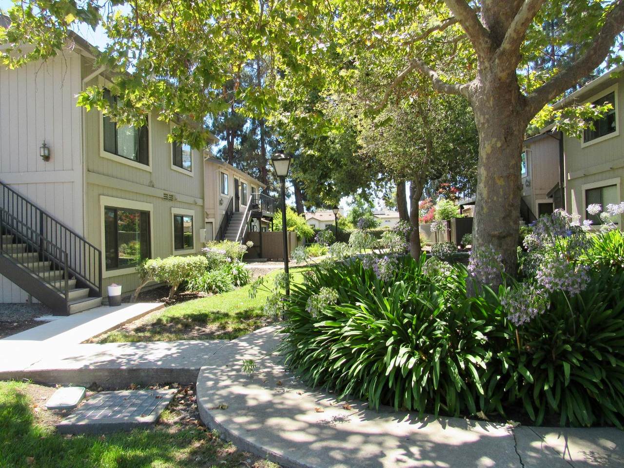 https://bt-photos.global.ssl.fastly.net/sacramento/1280_boomver_1_561193769-2.jpg