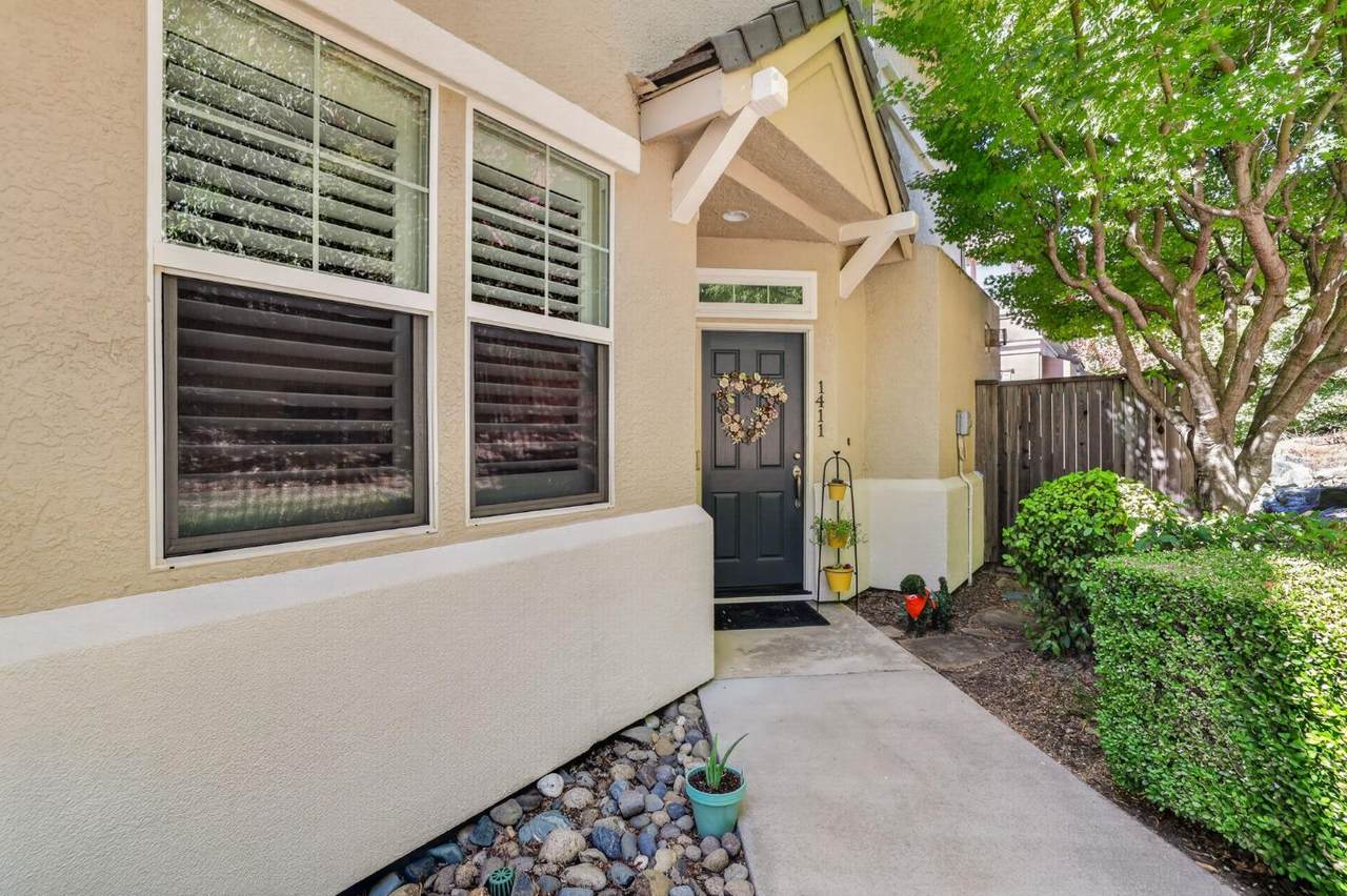 https://bt-photos.global.ssl.fastly.net/sacramento/1280_boomver_1_561194703-2.jpg