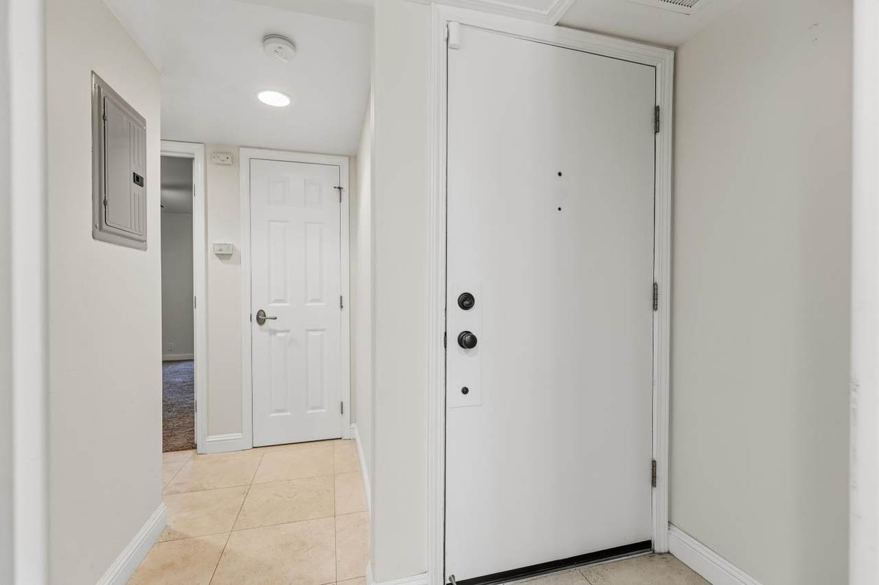 https://bt-photos.global.ssl.fastly.net/sacramento/1280_boomver_1_561195423-2.jpg