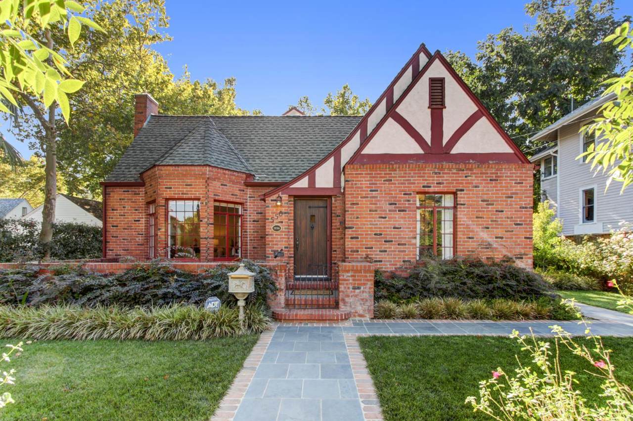 550 Walnut Street - Photo 1