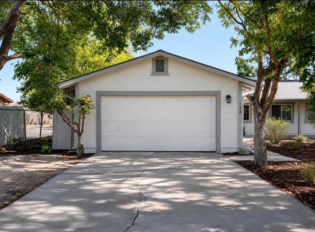 124 Morey Avenue - Photo 1