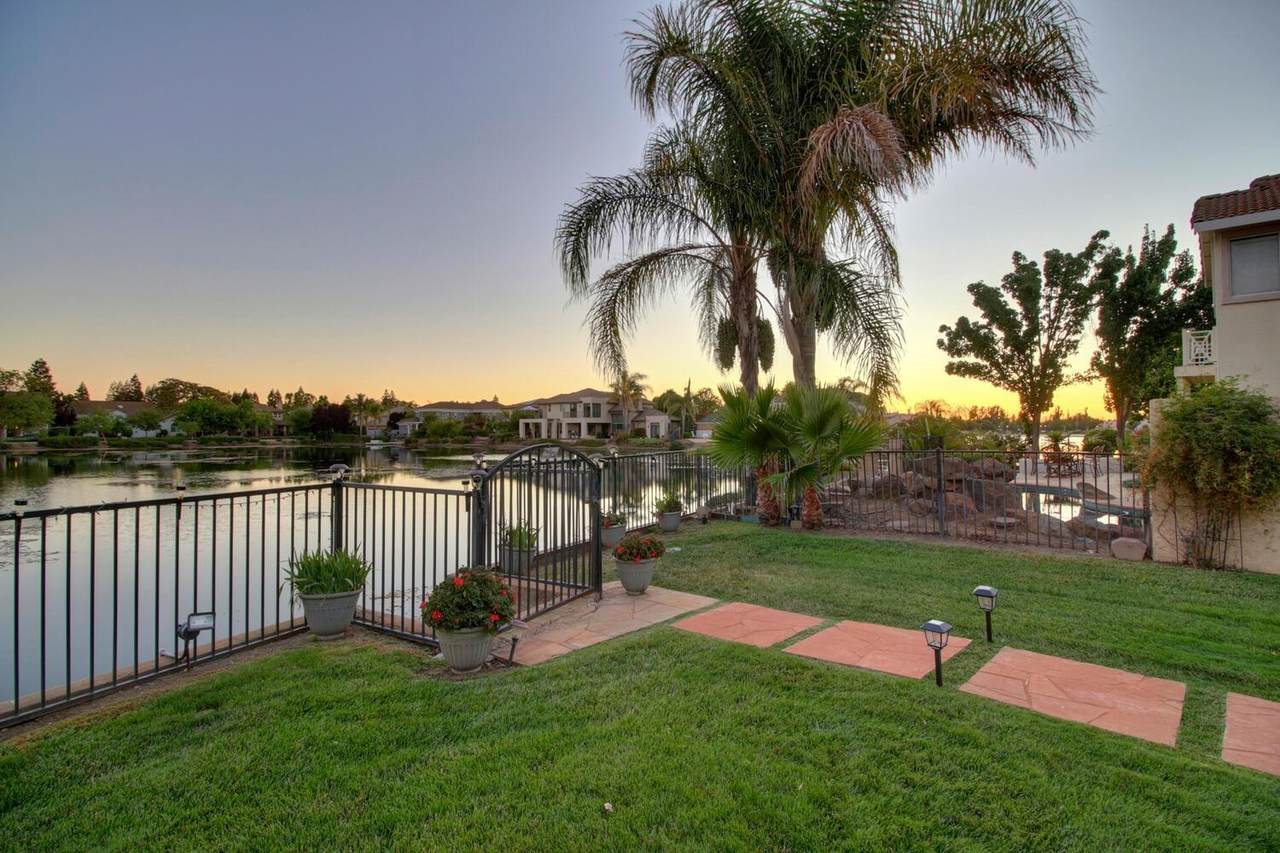 https://bt-photos.global.ssl.fastly.net/sacramento/orig_boomver_1_561200925-2.jpg