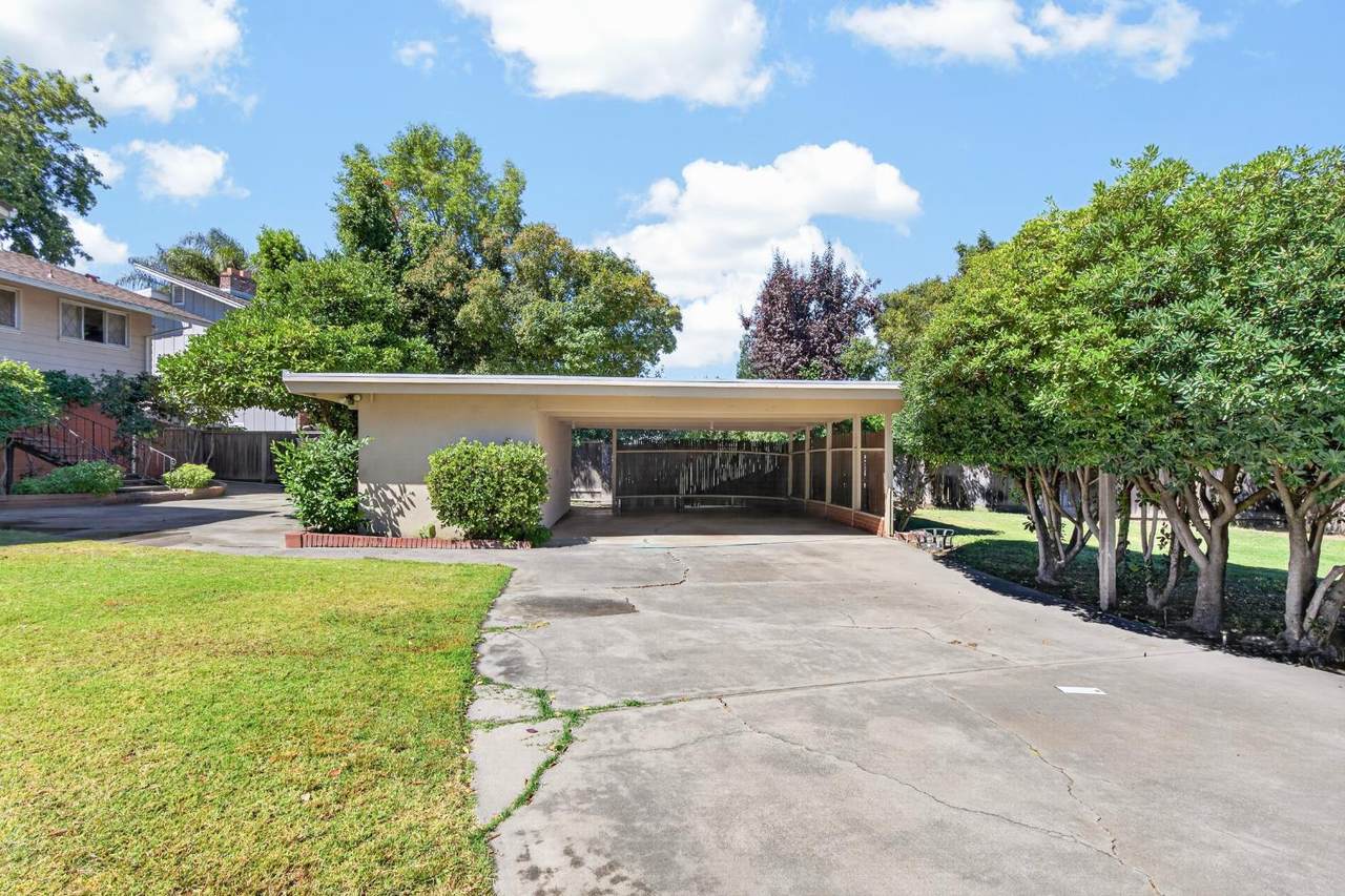 https://bt-photos.global.ssl.fastly.net/sacramento/1280_boomver_1_561200928-2.jpg