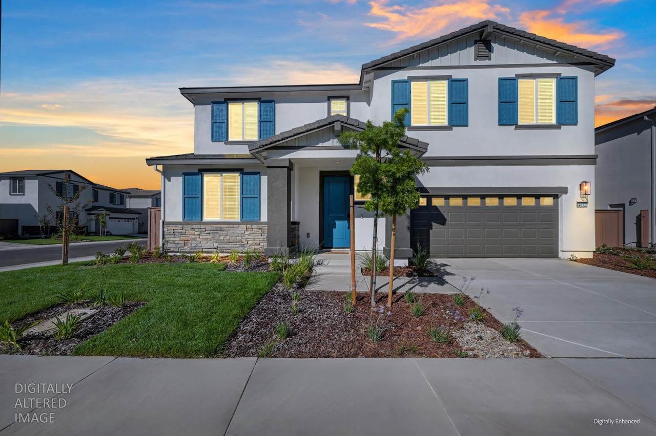 4612 Majesty Way - Photo 1