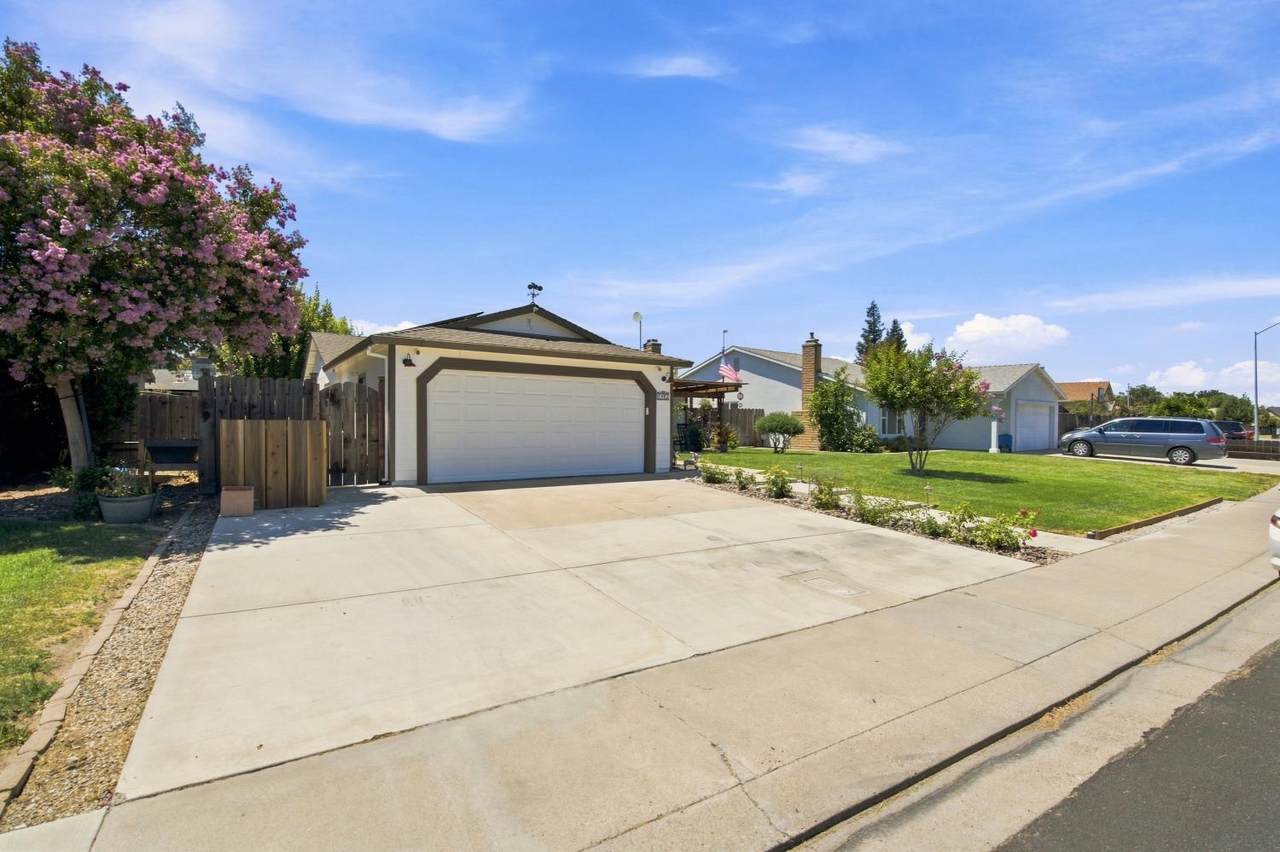 https://bt-photos.global.ssl.fastly.net/sacramento/1280_boomver_1_561200965-2.jpg