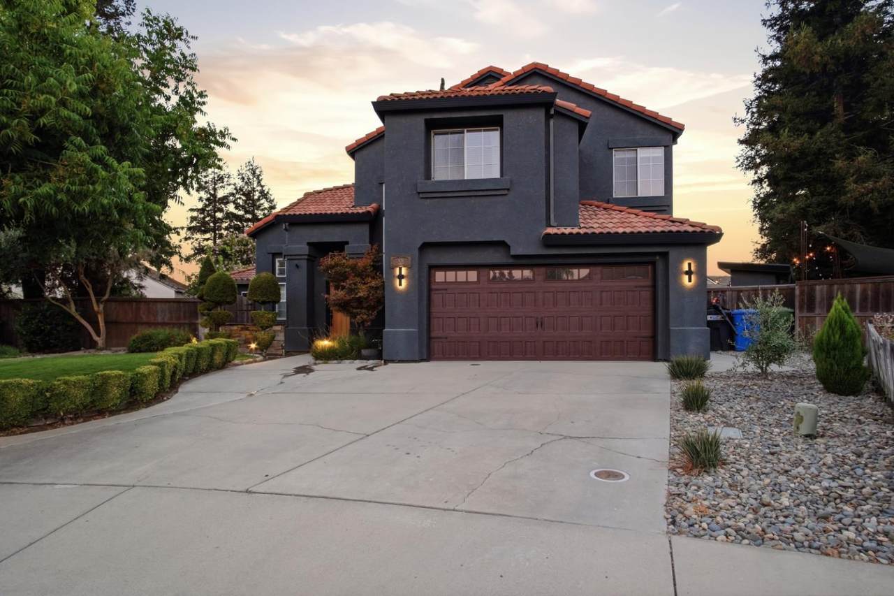 https://bt-photos.global.ssl.fastly.net/sacramento/1280_boomver_1_561200980-2.jpg
