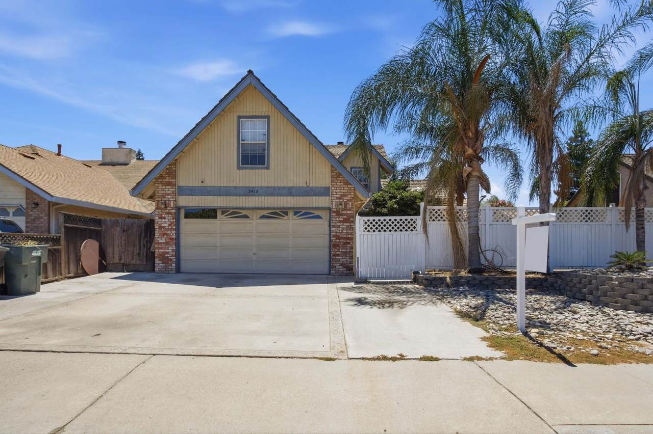 2412 Snyder Avenue - Photo 1