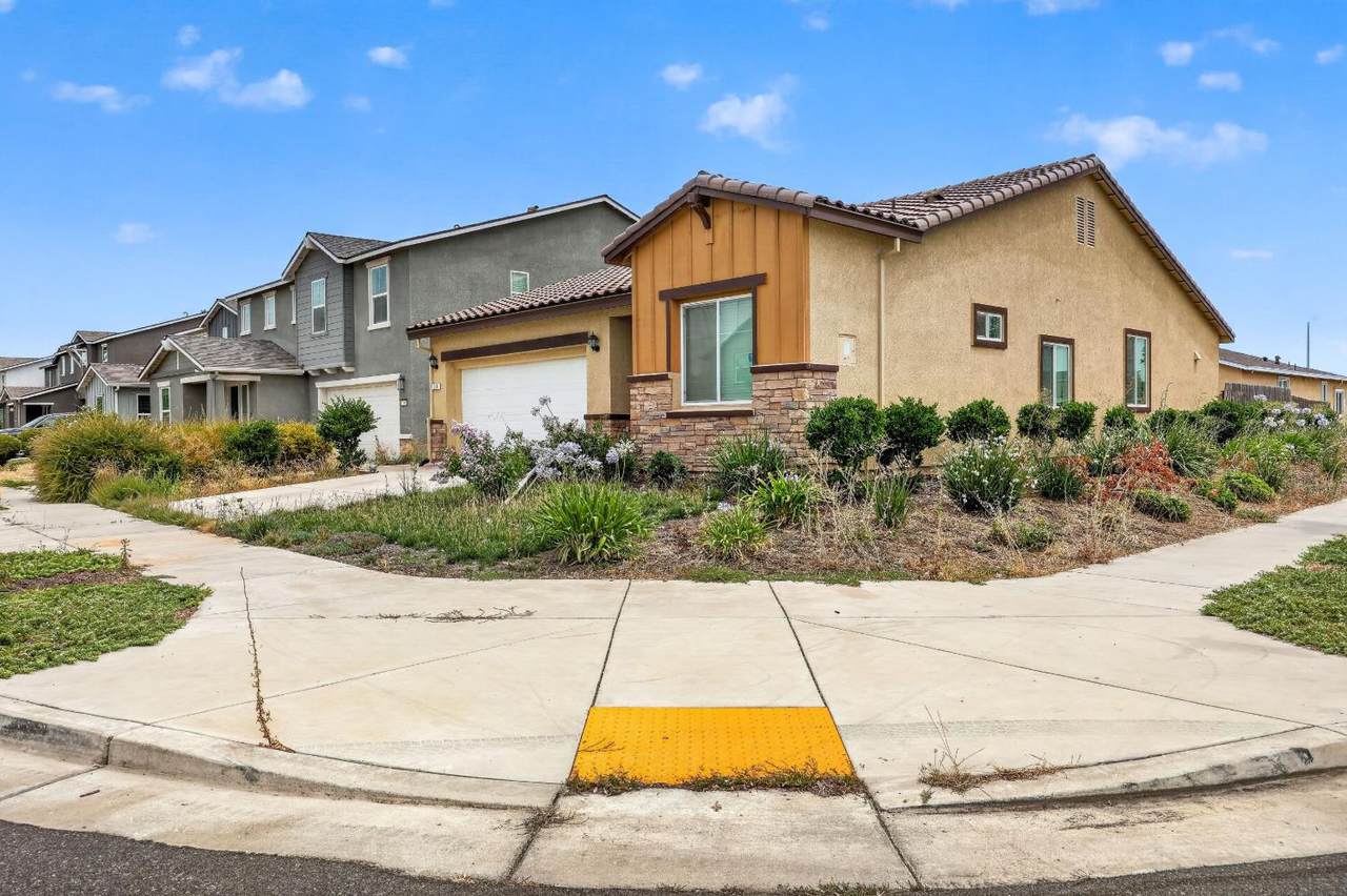 https://bt-photos.global.ssl.fastly.net/sacramento/1280_boomver_1_561200987-2.jpg