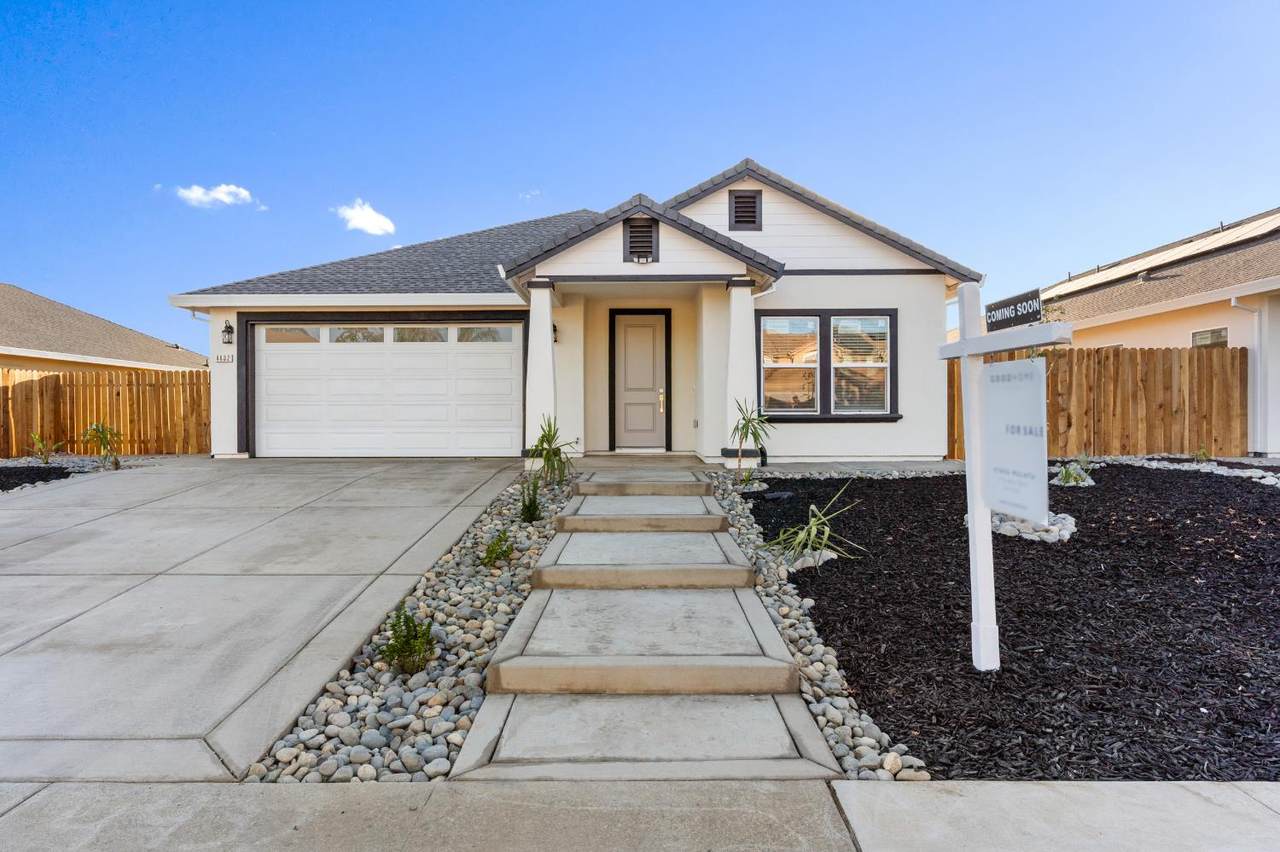 4432 Sundari Avenue - Photo 1