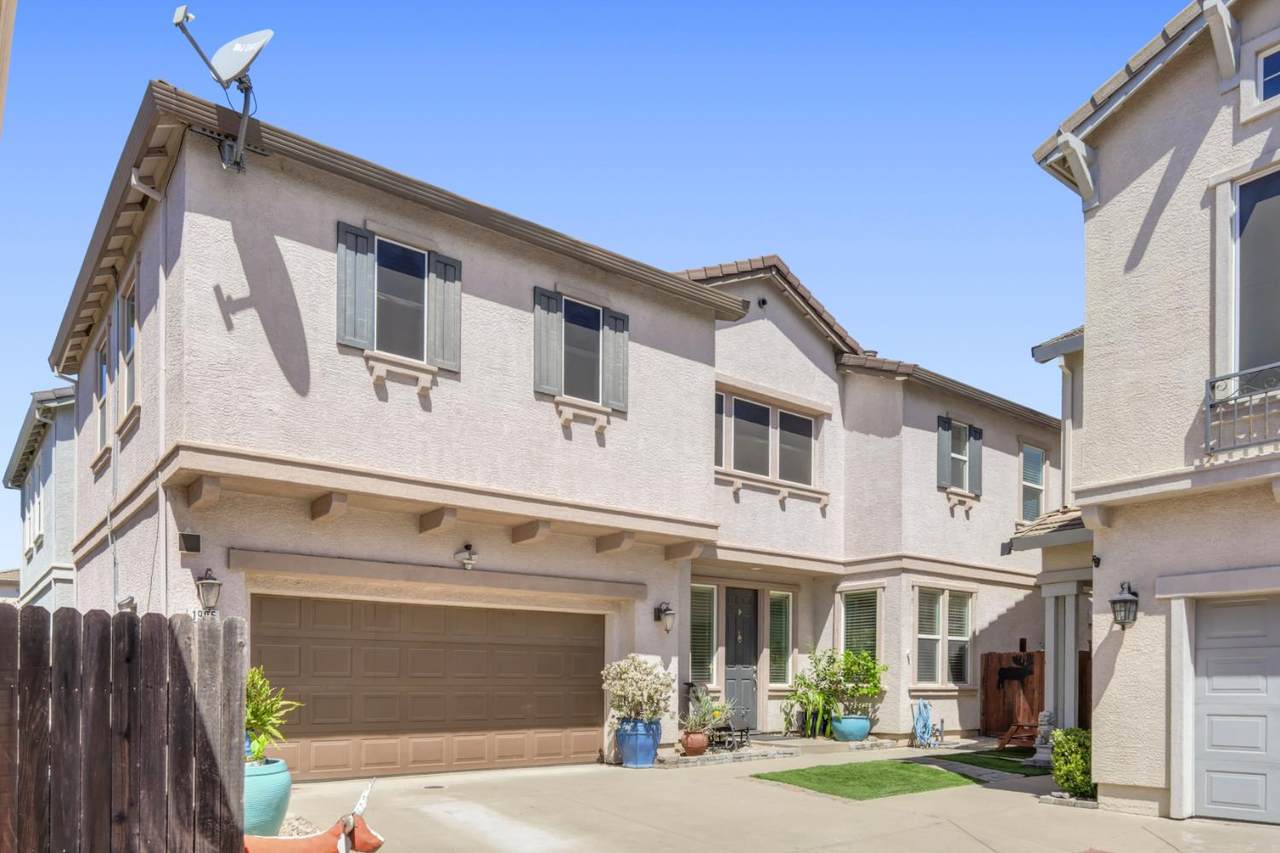 1905 Mammoth Way - Photo 1