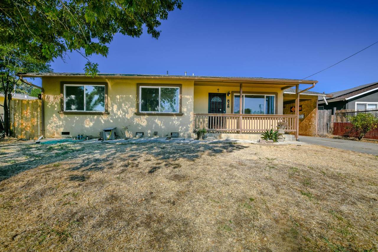 828 Jackson Street - Photo 1