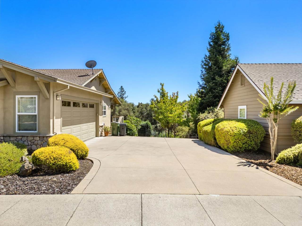 https://bt-photos.global.ssl.fastly.net/sacramento/1280_boomver_1_561201367-2.jpg