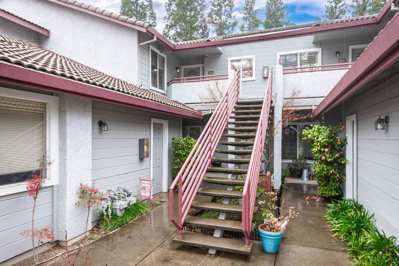 https://bt-photos.global.ssl.fastly.net/sacramento/1280_boomver_1_561201433-2.jpg