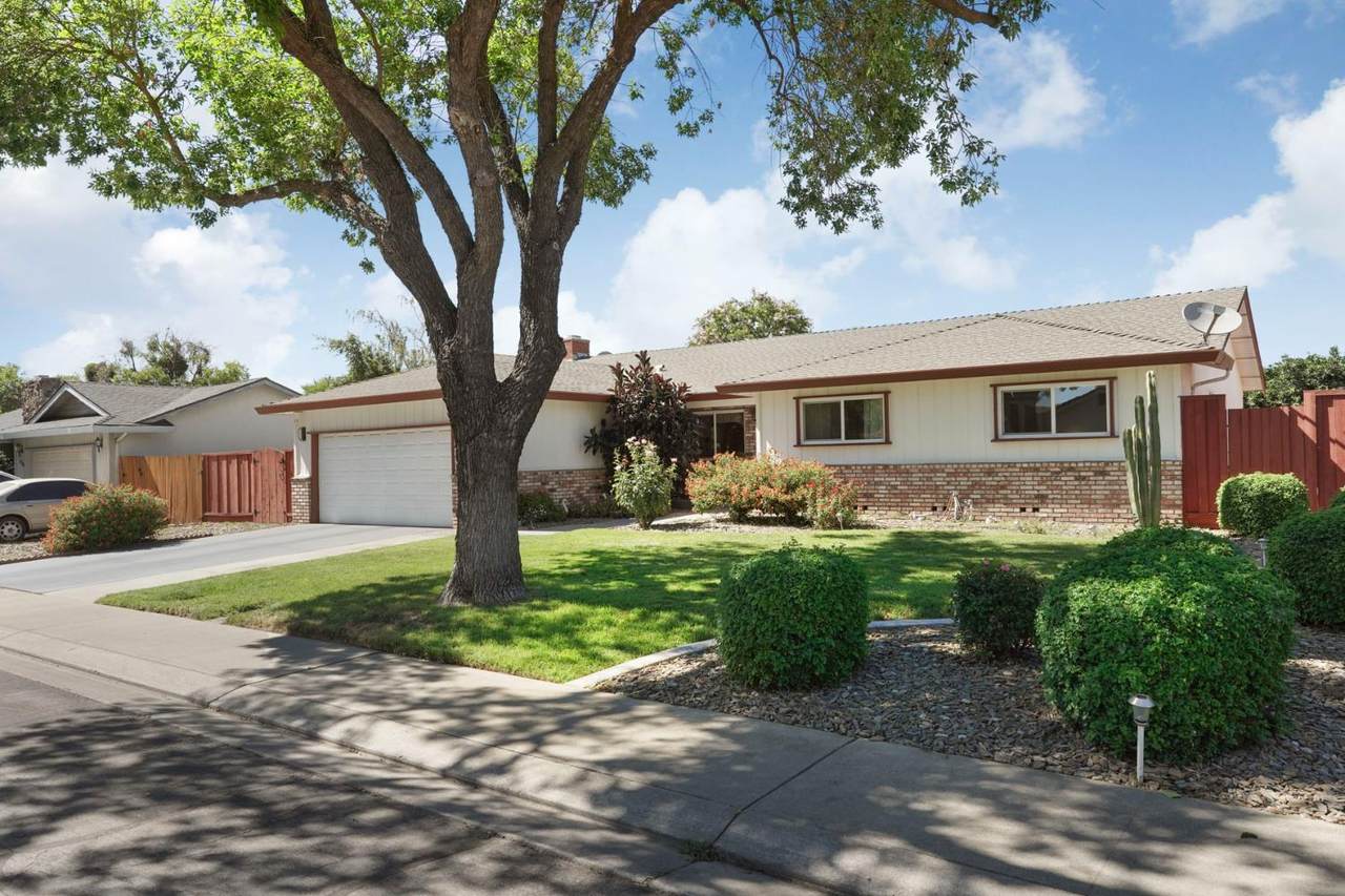 2709 Chapel Court - Photo 1