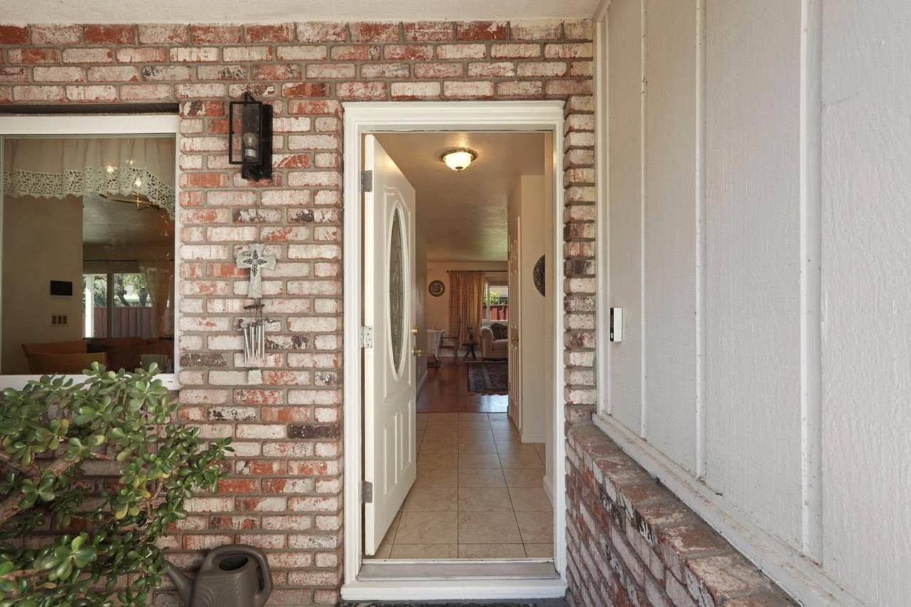 https://bt-photos.global.ssl.fastly.net/sacramento/1280_boomver_1_561201632-2.jpg