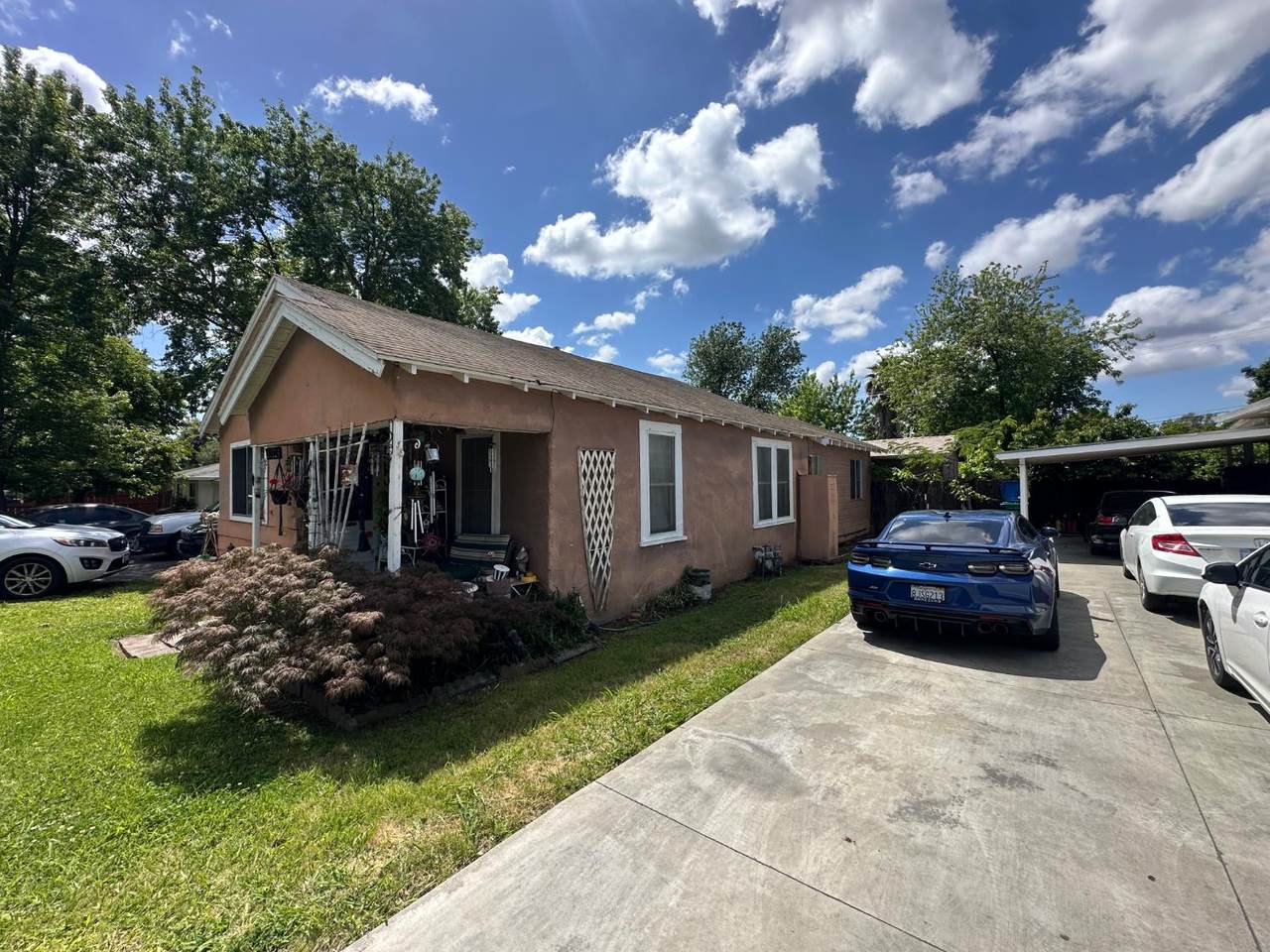 1059 Indiana - Photo 1