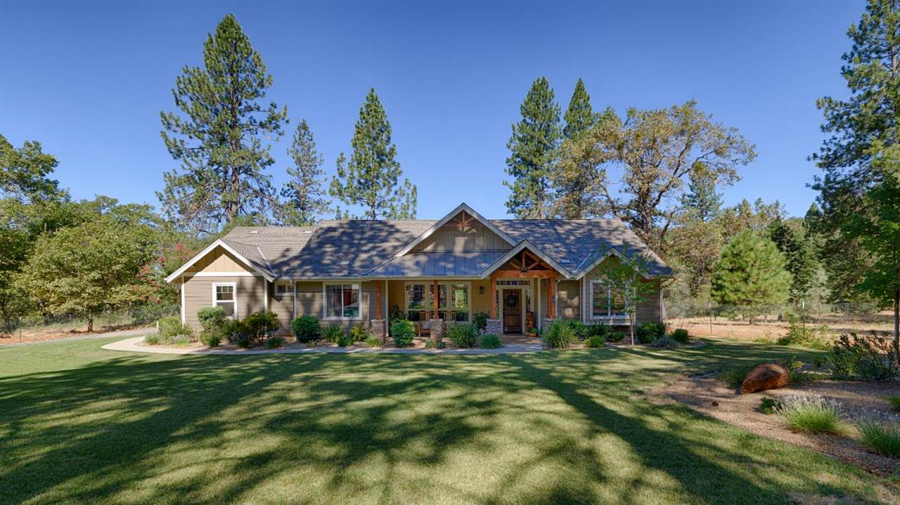 19275 Adamson Drive - Photo 1