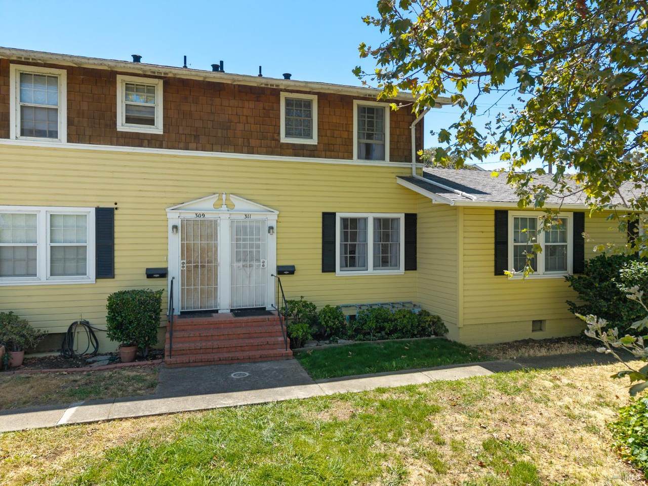 311 Rodgers Street - Photo 1