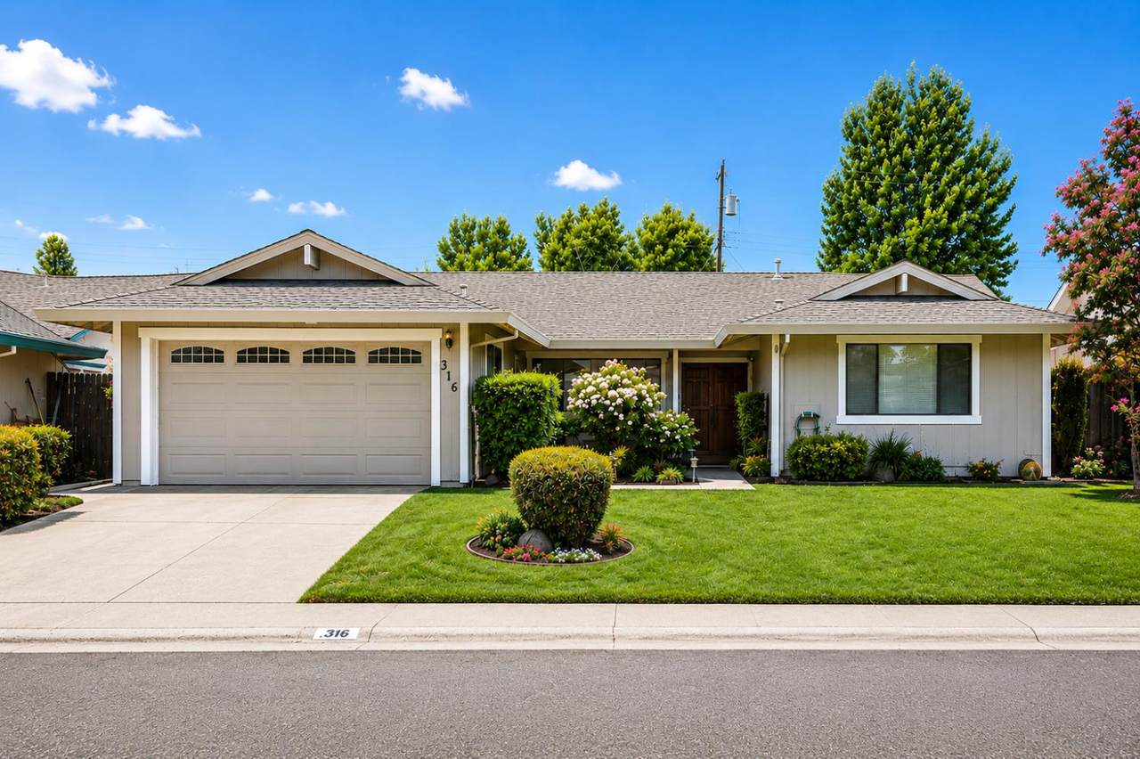 316 James Drive - Photo 1