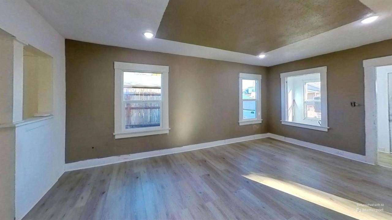 https://bt-photos.global.ssl.fastly.net/sacramento/1280_boomver_1_561201841-2.jpg
