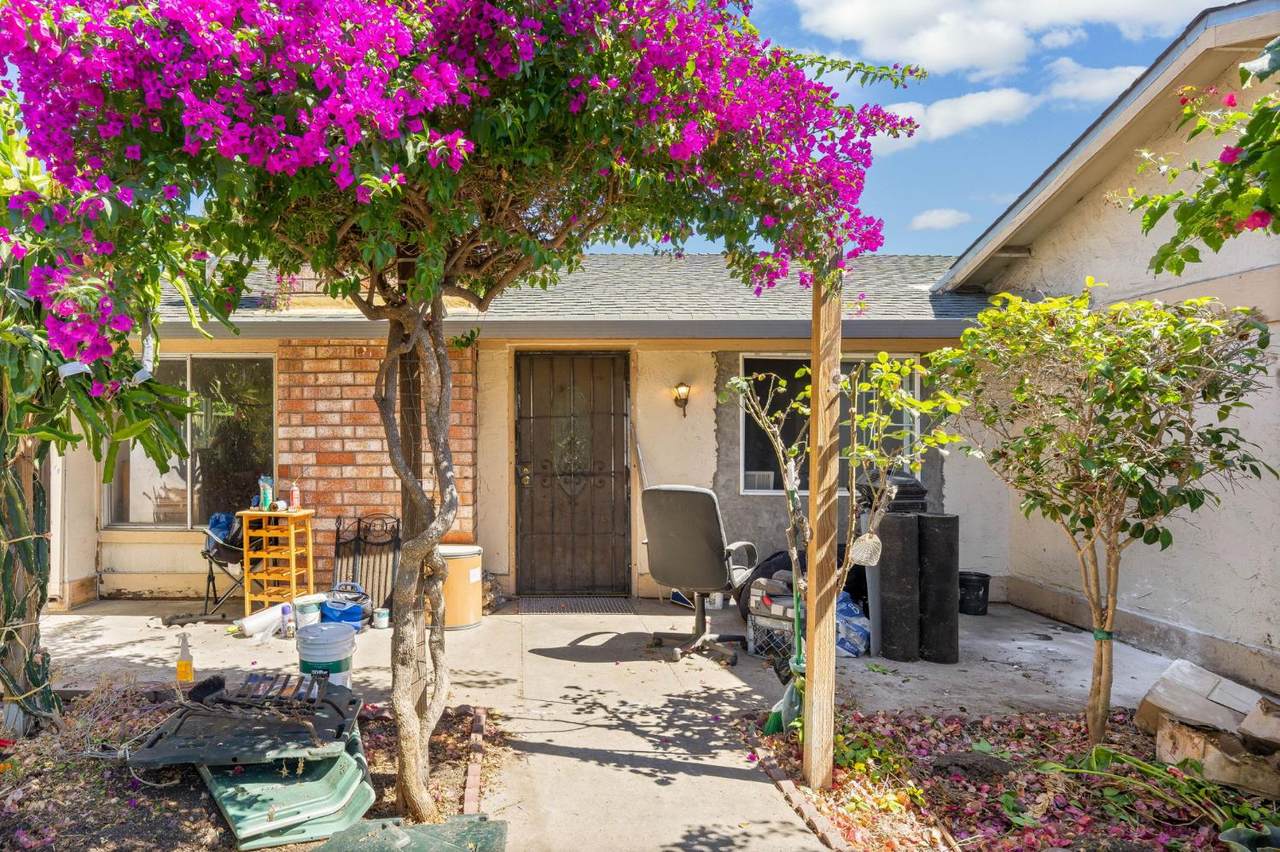 https://bt-photos.global.ssl.fastly.net/sacramento/1280_boomver_1_561201842-2.jpg