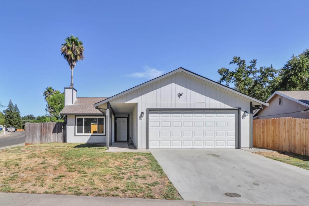 3031 Scotland Drive - Photo 1
