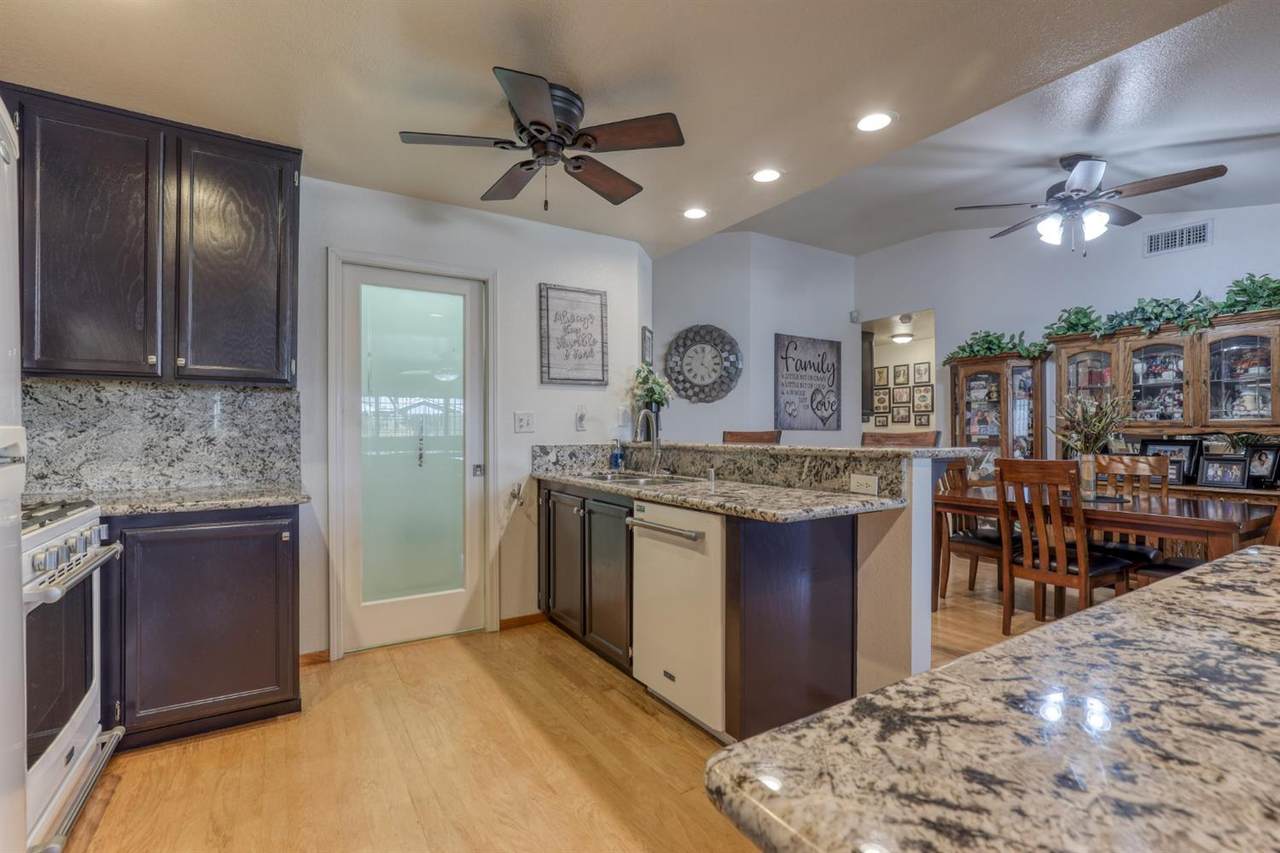 https://bt-photos.global.ssl.fastly.net/sacramento/1280_boomver_1_561201882-2.jpg